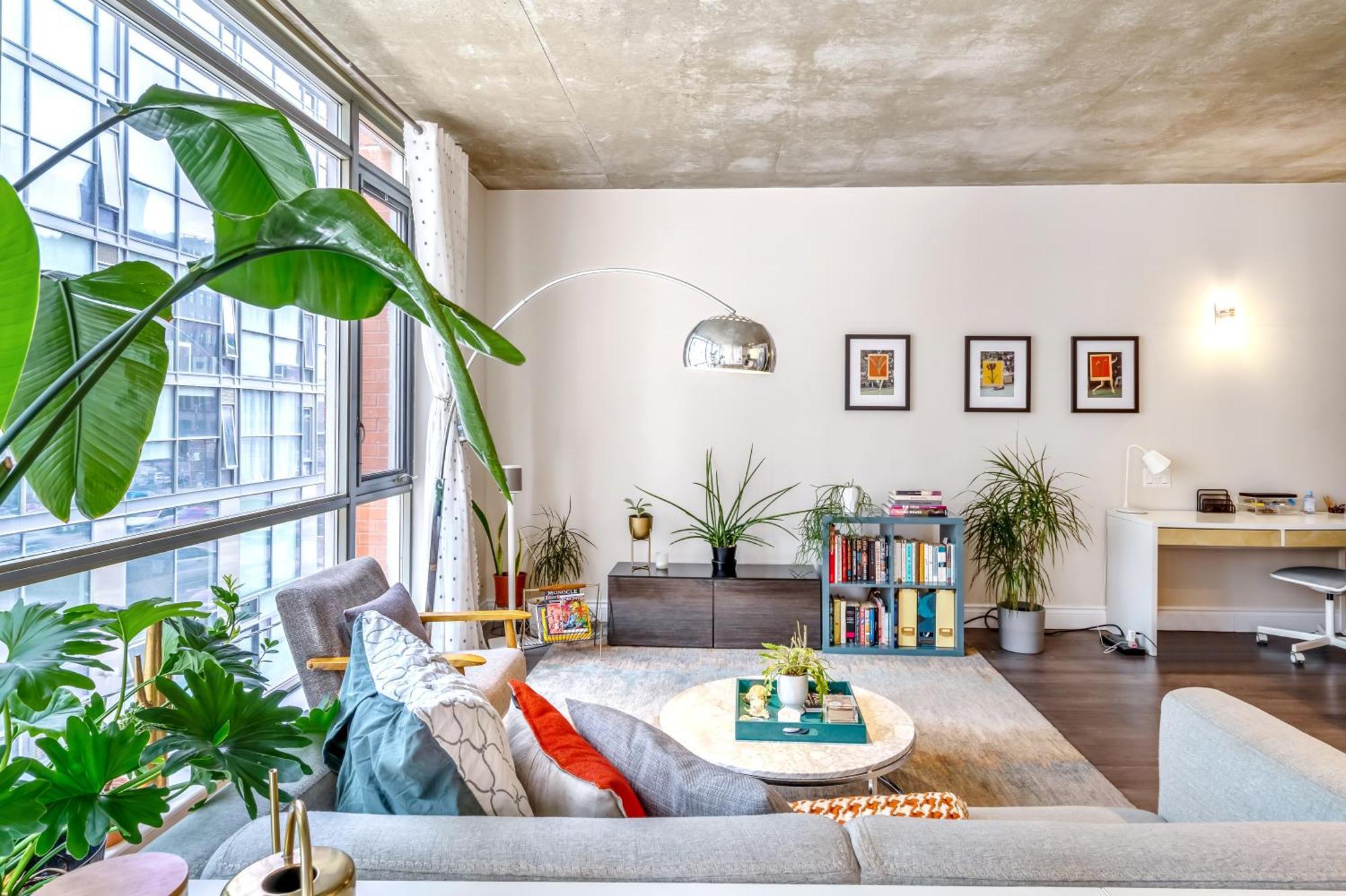 Spacious Corner Apartment Downtown トロント エクステリア 写真