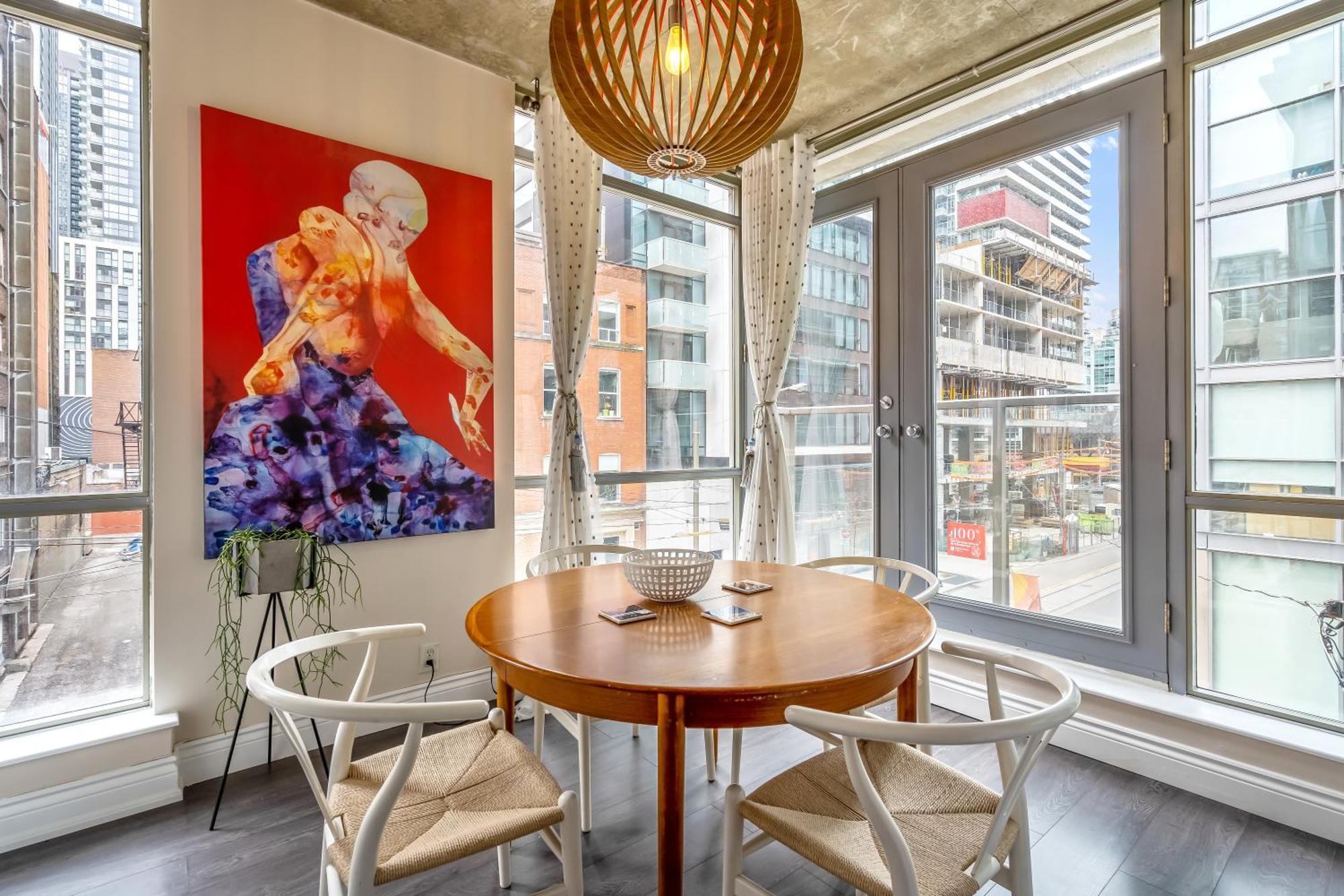 Spacious Corner Apartment Downtown トロント エクステリア 写真